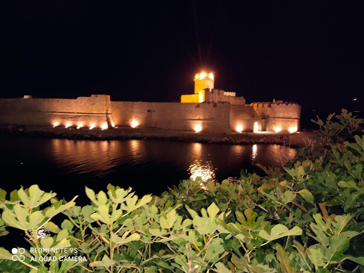 Hotel La Calabrese Isola Di Capo Rizzuto Exterior photo